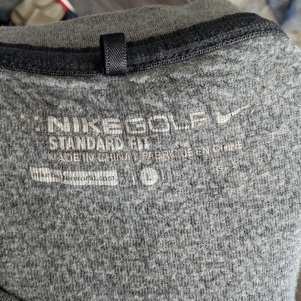 Nike Golf Mens Long Sleeve Sweater size‎ L
